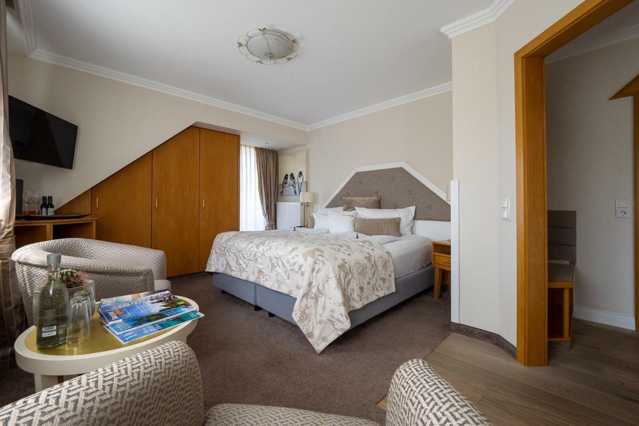 מדבאך Hotel Kaiserhof מראה חיצוני תמונה